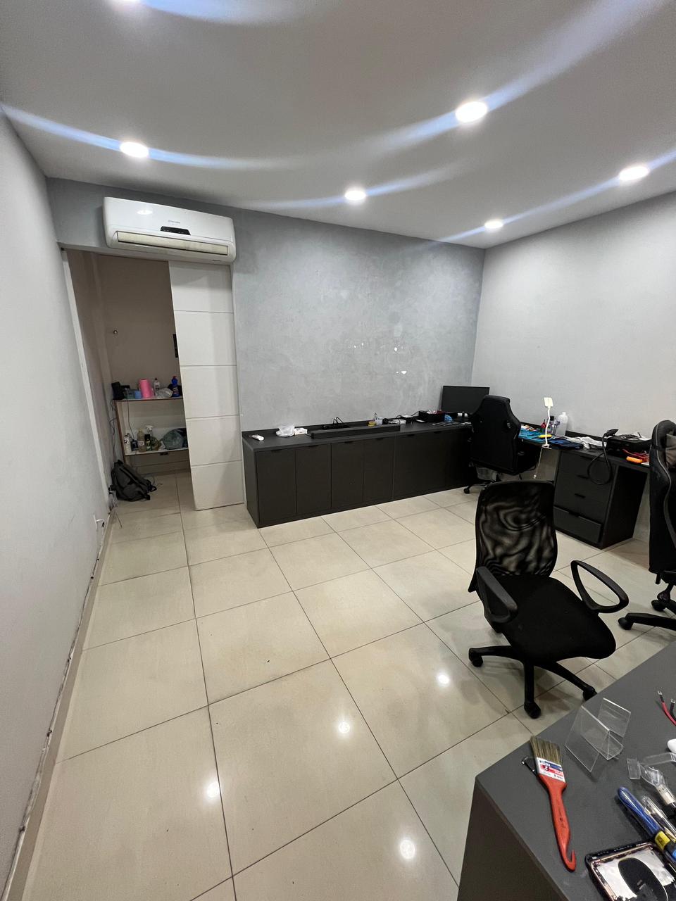 Loja CBTec — ambiente interno